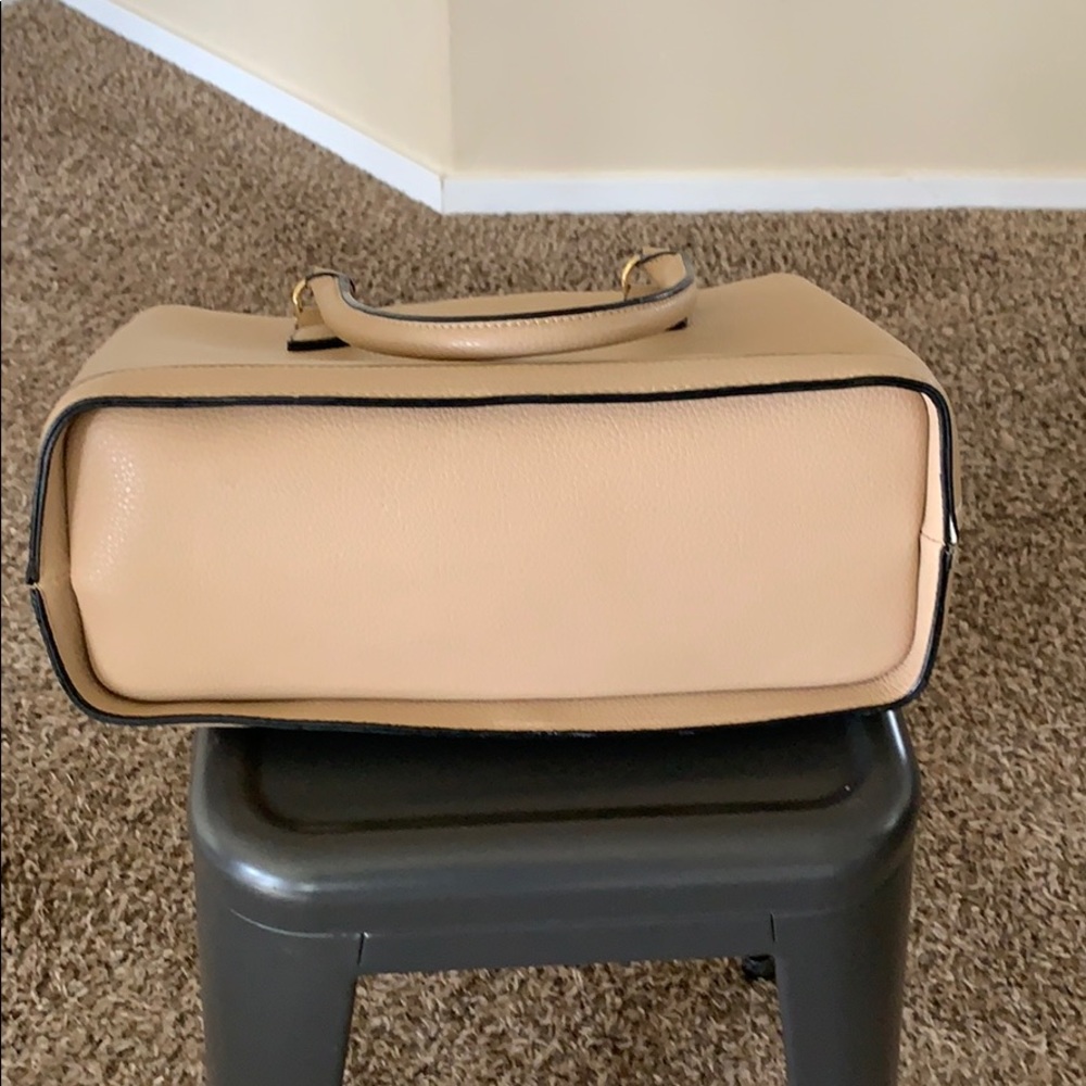 Purse - Picture 4 of 4